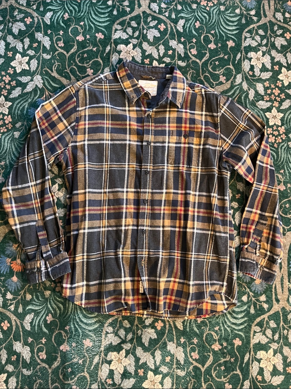 Weatherproof Vintage Men’s Plaid Button-Up Shirt in Navy and Mustard